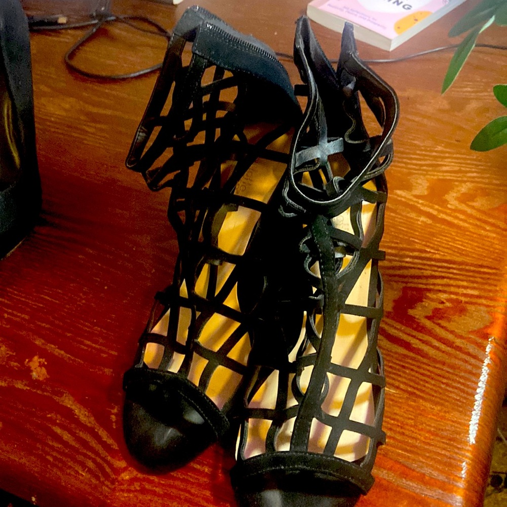 Black classic heels for women 9 size